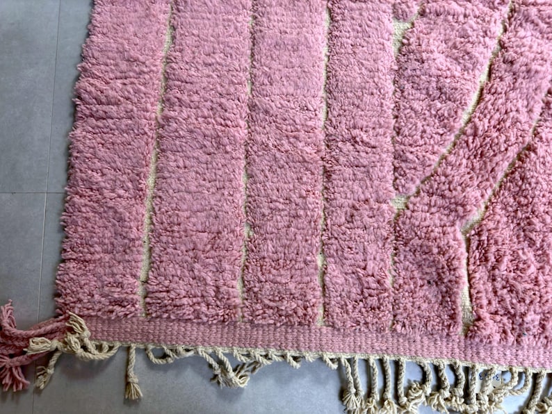 beni ourain, beni ourain rug, handmade rug, moroccan rug, tapis berbere, berber carpet, wool rug, area rug, beni ouarain, morocco rug, large rug, small rug, checkered rug