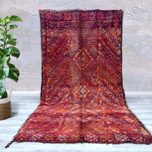 moroccan vintage boujad rug 5.2 FT x 10.3 FT - Old Authentic Handmade moroccan Rug - Old Berber carpet - Moroccan Rug 6x10