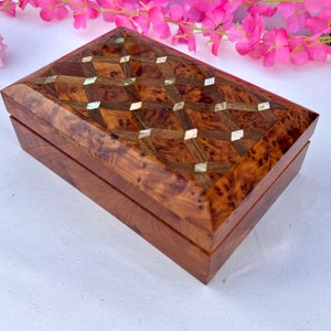Moroccan burl Wooden Jewelry Box,non-lockable wooden burl box 8x5in,memory organizer,keepsake couples gift,decorative Exotic Wood Storage