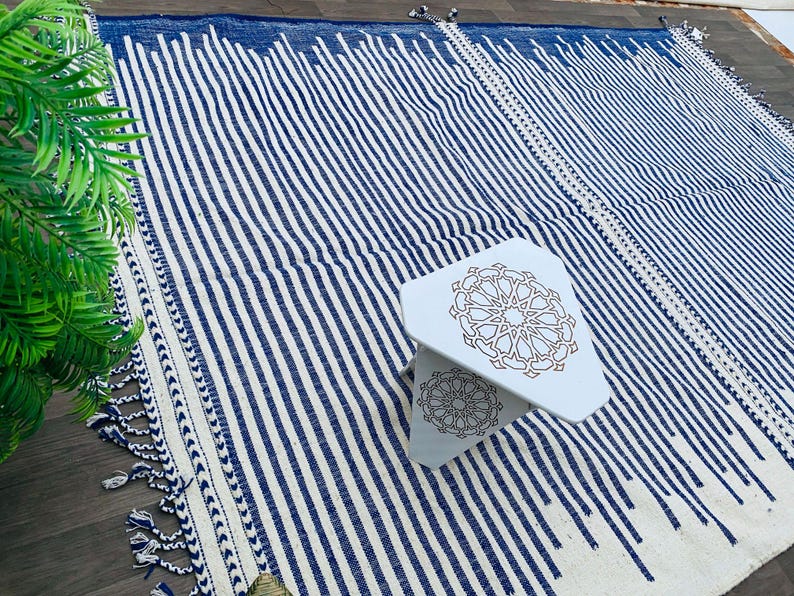 kilim moroccan rug, handwoven kilim rug,  flatweave rug,  moroccan kilim, kilim woven rug, moroccan woven rug, Blue kilim rug, berber Blue kilim,  Blue kilim, Blue flat area rug, moroccan Blue kilim, Blue flat rug, custom kilim rug