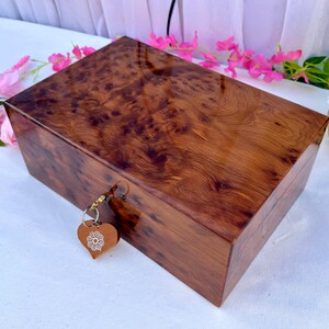Jewelry Box Wood Burl, Handmade Jewelry Box with lock ,Moroccan Wooden Jewelry Box, Moroccan Handmade Solid Thuya wood Burl jewellry Box