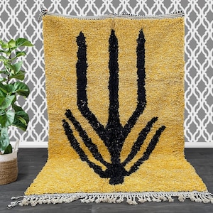 Yellow Moroccan Rug, Wool Moroccan Rug, Berber Rug, Yellow Wool Rug, Made Moroccan Rug  - Berber tribal rug - Handmade Old Moroccan Rug