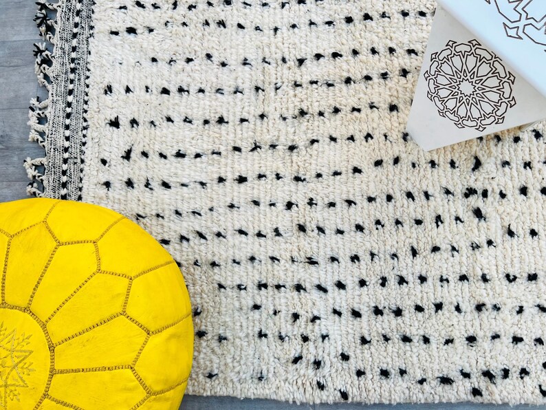 Moroccan Handmade rug ,Beni ourain style Morocco wool Berber Rug, modern rug, Hand woven rug, Azilal Berber style - white Rug Morocco