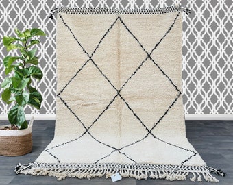 Handmade Beni Ourain Wool Rug (5.4x8.3 ft) – Black Diamond Pattern, Moroccan Carpet