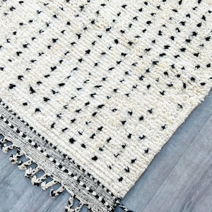 Moroccan Handmade rug ,Beni ourain style Morocco wool Berber Rug, modern rug, Hand woven rug, Azilal Berber style - white Rug Morocco