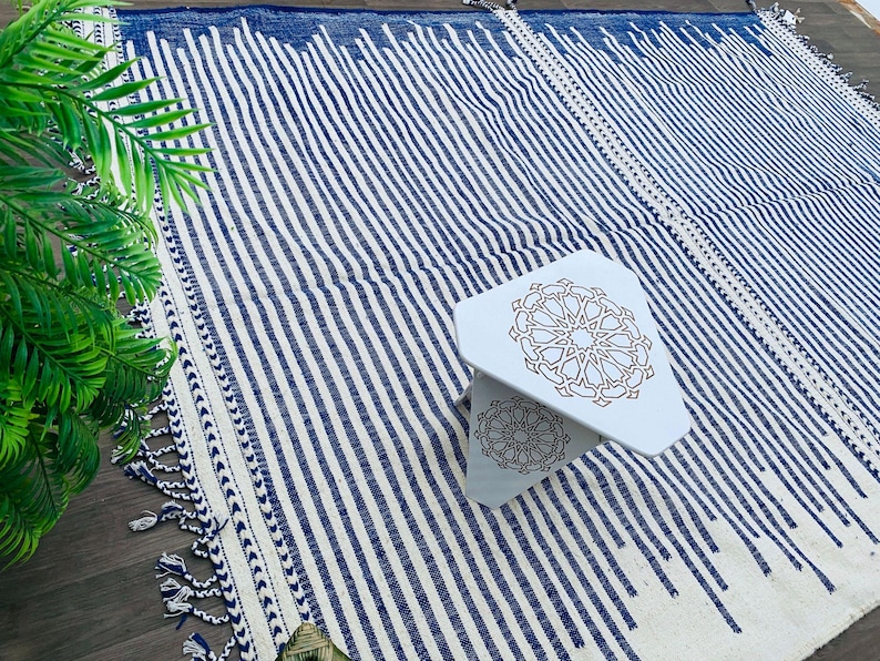 kilim moroccan rug, handwoven kilim rug,  flatweave rug,  moroccan kilim, kilim woven rug, moroccan woven rug, Blue kilim rug, berber Blue kilim,  Blue kilim, Blue flat area rug, moroccan Blue kilim, Blue flat rug, custom kilim rug