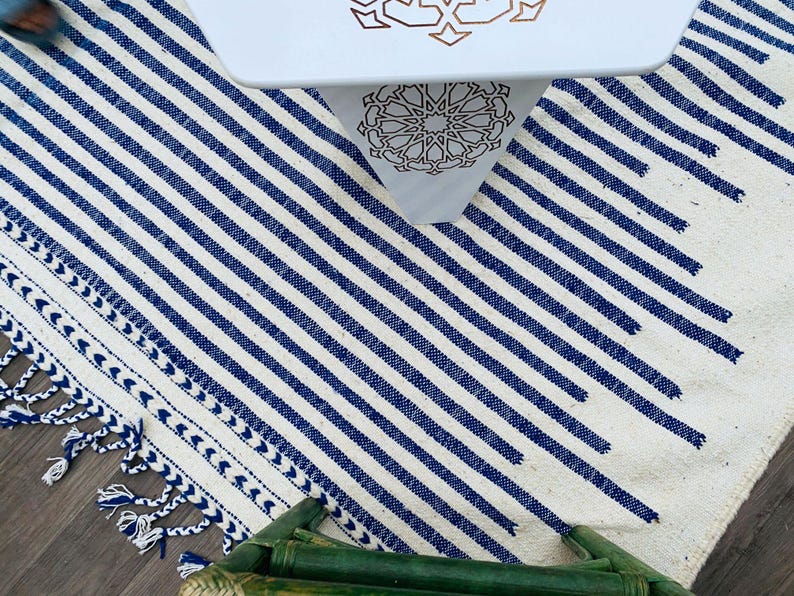 kilim moroccan rug, handwoven kilim rug,  flatweave rug,  moroccan kilim, kilim woven rug, moroccan woven rug, Blue kilim rug, berber Blue kilim,  Blue kilim, Blue flat area rug, moroccan Blue kilim, Blue flat rug, custom kilim rug