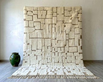 Beni Ourain Wool Rug – Moroccan Berber Carpet, Ivory Geometric Texture, Minimalist Area Decor