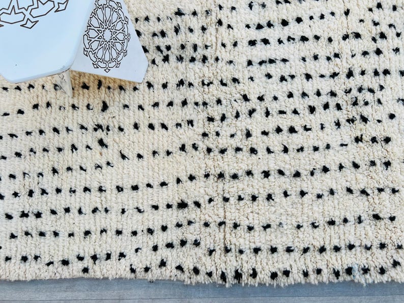 Moroccan Handmade rug ,Beni ourain style Morocco wool Berber Rug, modern rug, Hand woven rug, Azilal Berber style - white Rug Morocco