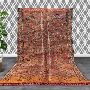 Berber Moroccan rug 5.2 ft x 9.3 ft, Old Moroccan rug Bohemian rug Beni ourain rugs , Area rug Wool Handmade Moroccan Vintage rug  5X9