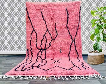 Pink Azilal Rug – Handmade Moroccan Wool Rug with Abstract Berber Pattern