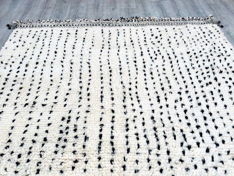 Moroccan Handmade rug ,Beni ourain style Morocco wool Berber Rug, modern rug, Hand woven rug, Azilal Berber style - white Rug Morocco