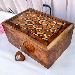 HANDMADE Thuya Burl Luxury JEWELRY BOX 10&quot;x7&quot;,Moroccan Lockable Wooden Watch Box,Unique Memory Couples Gift, Stunning Wife Gift,Gift For Him