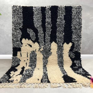 Artistic Morocco rug - Beni ourain rug - Handmade rug - Tribal Area rug - Black And Beige Rug - Rug For Living Room - Berber Wool Area Rugs