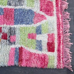 Moroccan beni ourain rug 6X8, Pink Berber rug ,Moroccan rug 5.6 FT x 8.3 FT, handmade rug ,beni ourain rug,area rug image 7