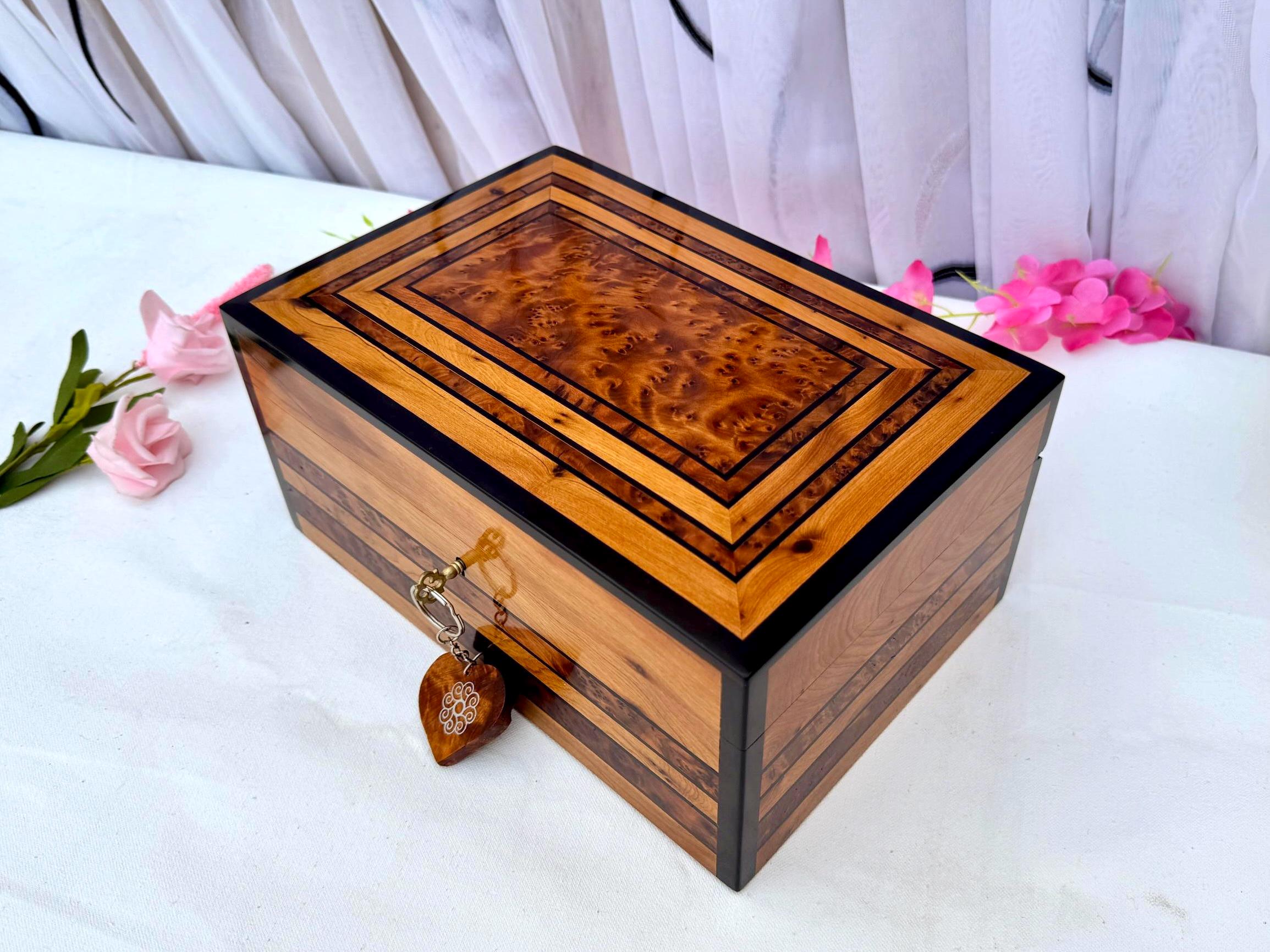 Large Handmade Wooden Jewelry Box Made Of Thuya Burl Wood 10.6"x7",Jewelry Organizer,Memory Box,Storage Box For Women,Christmas Gift Box