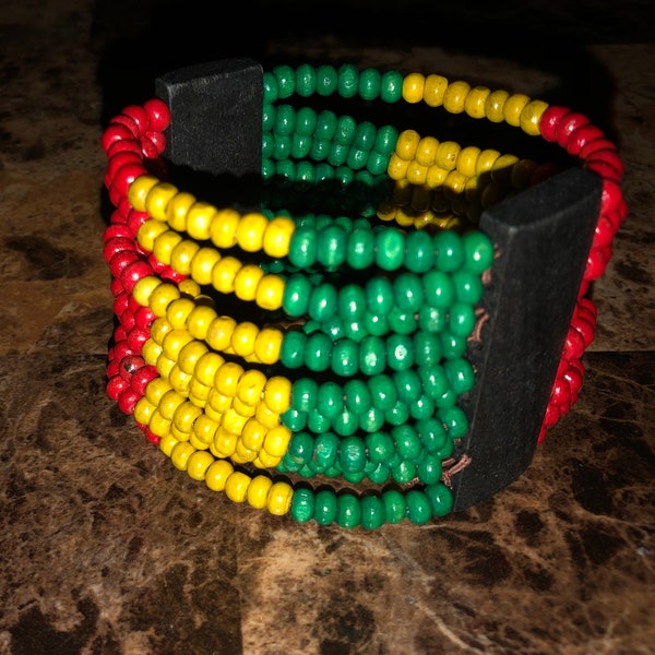 Bracelet perles couleur Rasta