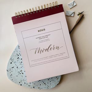 Modernes Kalligraphie Übungsbuch