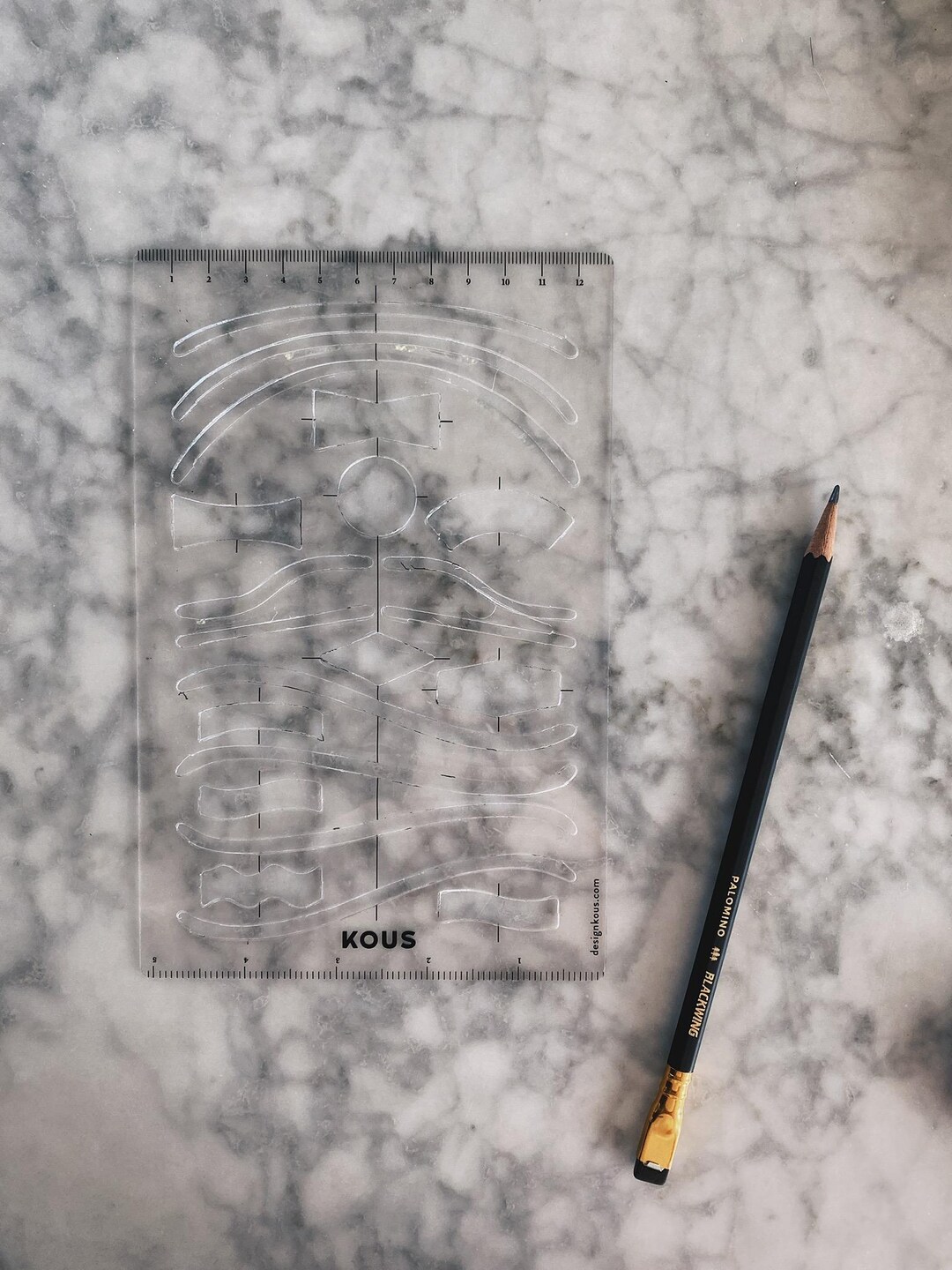 Ruler Line Template / Curvilinear Layout / Lettering Composition Ruler ...