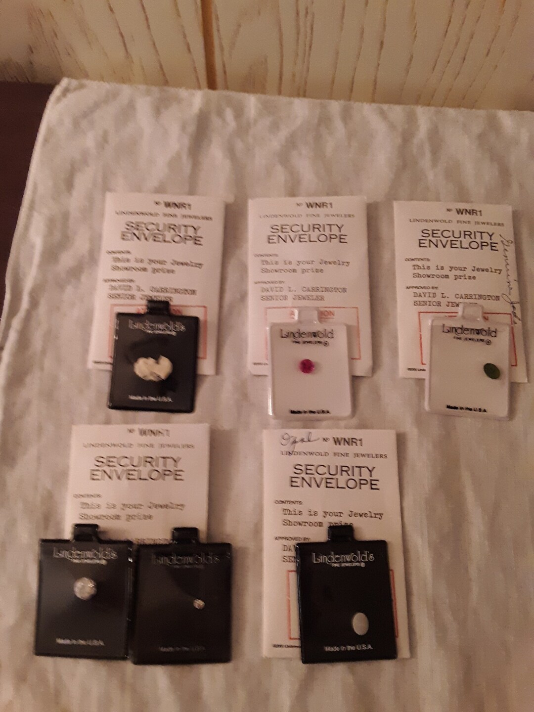 Lindenwold Fine Jewelers Loose Gemstones for Pendants, Necklaces, and