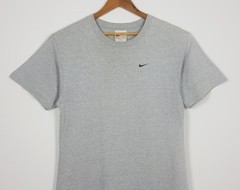 måle pude Broom Vintage Nike Small Swoosh T-shirt Travis Scott - Etsy