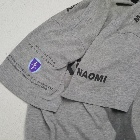 Vintage MARC JACOBS Brand Naomi Naked T-Shirts - image 6