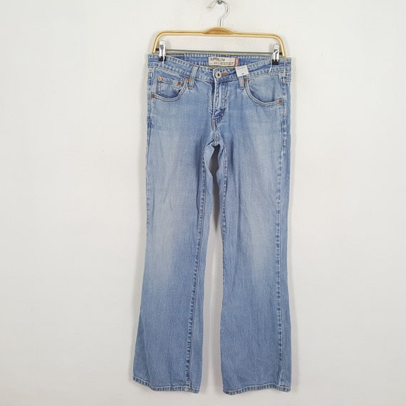 Vintage LEVI'S American Style Bootcut Jeans - image 1