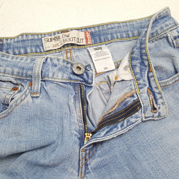 Vintage LEVI'S American Style Bootcut Jeans - image 8