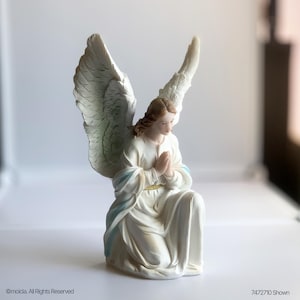 Guardian Angel Resin Statue - Catholic Figurine  Available in 4, 7 and 10 in. / Angel Custodio Figura de Resina Disponible en Tres Tamaños