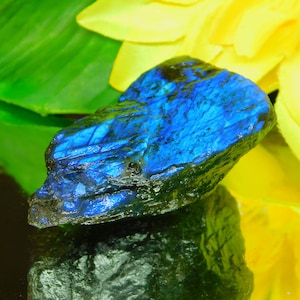 833ct Natural Labradorite Slab,Size 75x51xx30mm Raw High Flash Specimen, Raw Labradorite free shape, Rough Labradorite