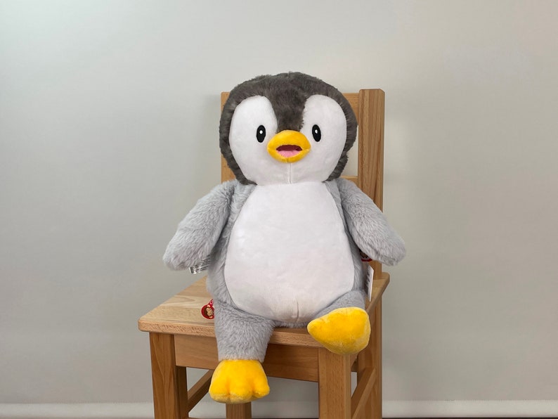 Pinguin grau personalisiert mit Stickerei Bild 10