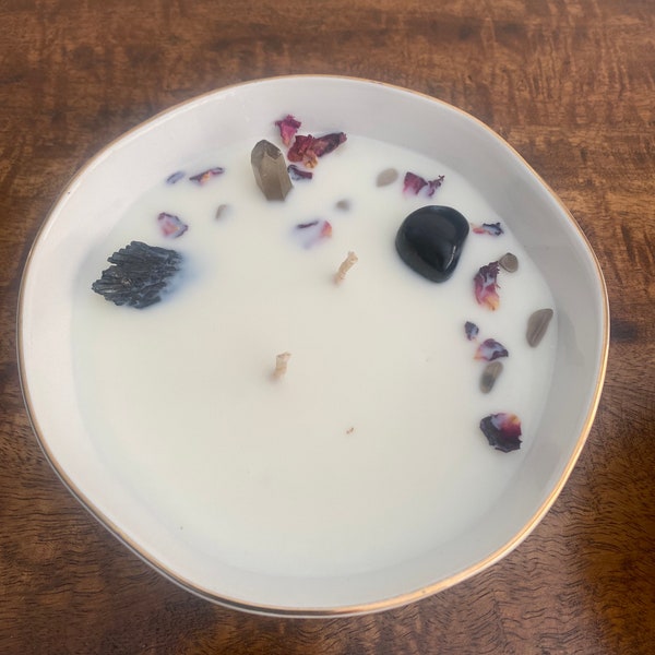 Hand poured soy wax healing crystal candle with obsidian, black kyanite and smoky quartz