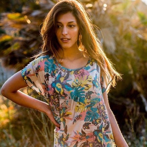 Beach Cover Up, Women&#39;s Summer Top, Short Kaftan Poncho Handmade Bohemian Tunic Caftan Chiffon Blouse, Floral Print Boho Beach Cover Up