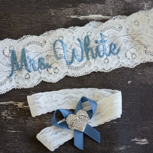 Dusty Blue Wedding Garter for Brides Personalized Non Slip Lace zdjęcie 6