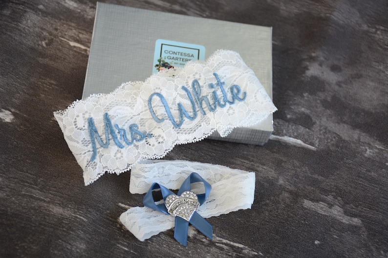 Dusty Blue Wedding Garter for Brides Personalized Non Slip Lace zdjęcie 5