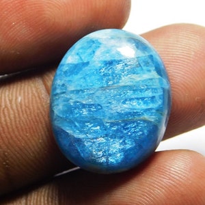 AAA-Natural  Blue Apatite  cabochon loose gemstone  Blue Apatite oval  shape top quality handmade 23 cts size 20x17x6 # 1010