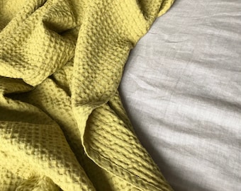 Linen throw, waffle summer blanket, Yellow-Green, Bedspread, plaid, wrap, Queen, King