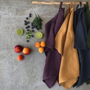 Soft linen kitchen towel, tea towel. Absorbent dish towel. Stonewashed, OEKO-Tex