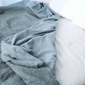 Linen throw, waffle summer blanket, Dusty Blue, Bedspread, plaid, wrap, Queen, King image 2