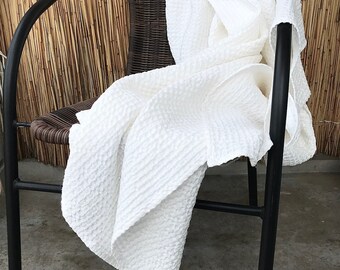 Linen throw, waffle summer blanket, White, Bedspread, plaid, wrap, Queen, King