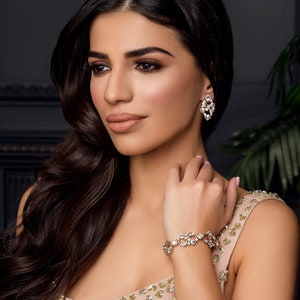 Kyles Collection | chic Earrings & Bracelet Set | Indian Jewellery | Pakistani Jewelry | Party Wear | Gift Set | Gift For Her