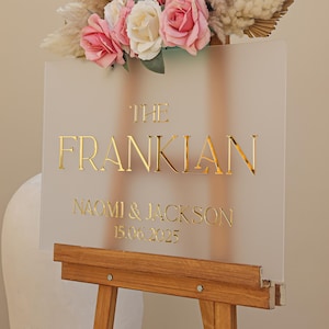 Personalized Gold Welcome Sign, Last Name Welcome Sign, Frosted Acrylic Wedding Welcome Sign, Acrylic Welcome Sign, Modern Wedding Decor
