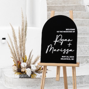 Arched Welcome Sign, Black Acrylic Sign, modern wedding decor, Black Acrylic Wedding Welcome Sign, Shiny Black Acrylic,Ceremony Welcome Sign