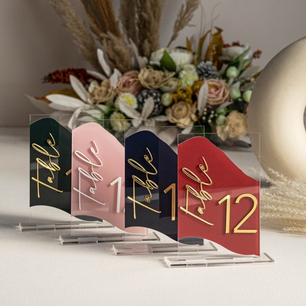 Wedding Table Numbers - Gold Wedding Table Signs - Wedding Table Decor - Clear and Gold Mirror Acrylic Signs - Modern wedding Table decor