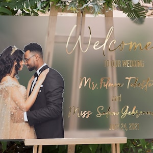 Acrylic wedding sign, wedding welcome sign with picture, Personalized Wedding Sign, Custom welcome sign, wedding sign with picture