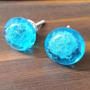Blauer Glaskugelknopf: Boho Chic Möbelbeschläge