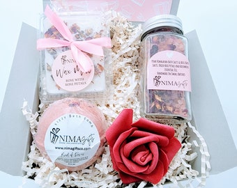 Pink Best Friend Gift Bath Basket Care Package, Relaxation Gifts for Women, Self Care Box for Mom, Spa Gift For Her - GFHB013