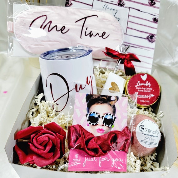 Birthday gift for hotsell girl online shopping