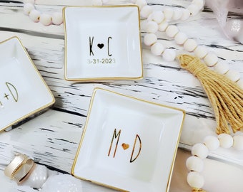 Personalized Ring Dish Personalized Bridesmaid Gifts Bridesmaid Jewelry Box Personalized Jewelry Dish Monogram Ring Dish  - RD3301