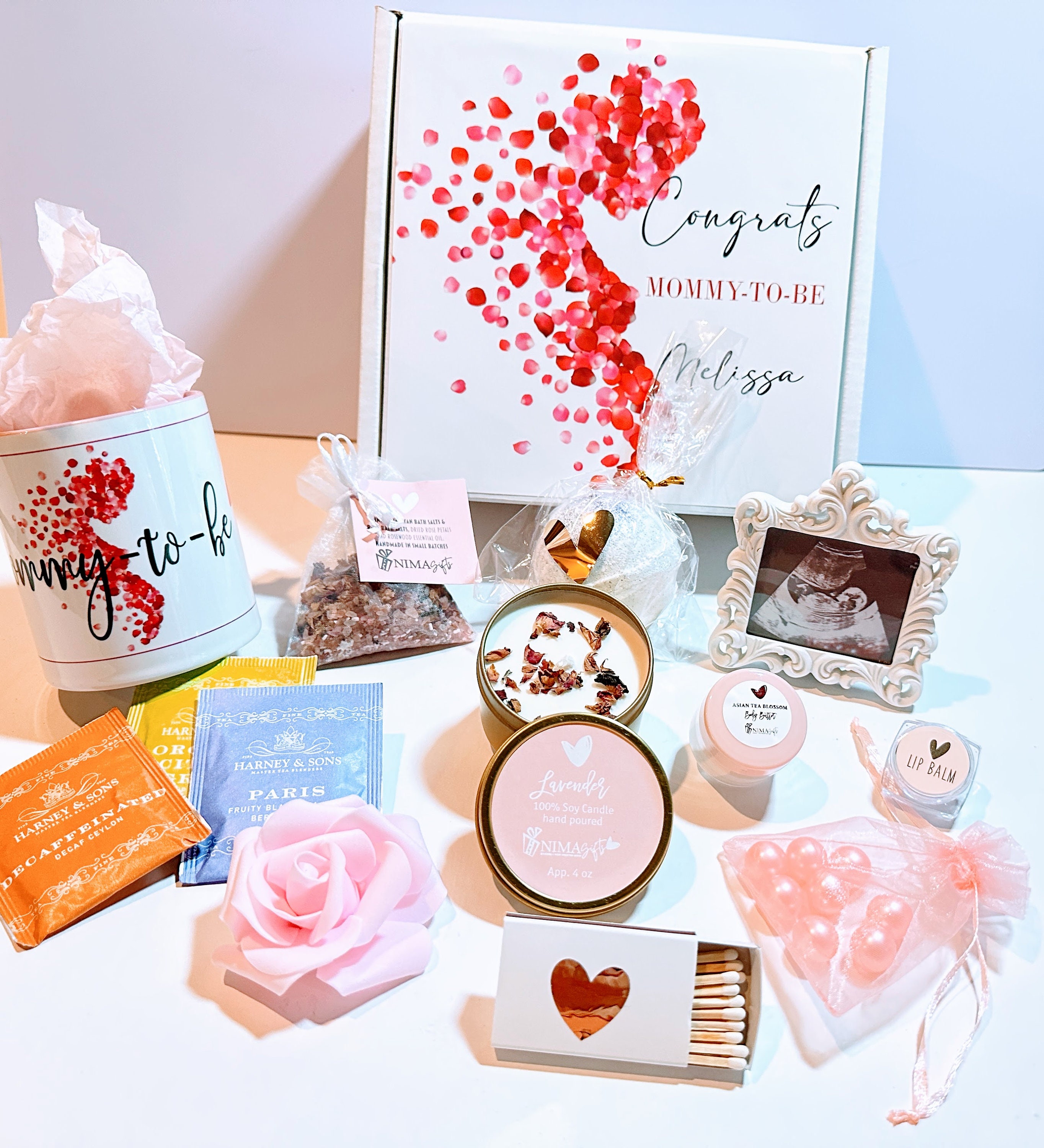 BELLA B Pregnancy & Beyond Starter Set - Skin Care Gift Set - New Mom Gifts  - Gift For Mom - New Mom Gift Basket - Pregnancy Must Haves - Pregnancy